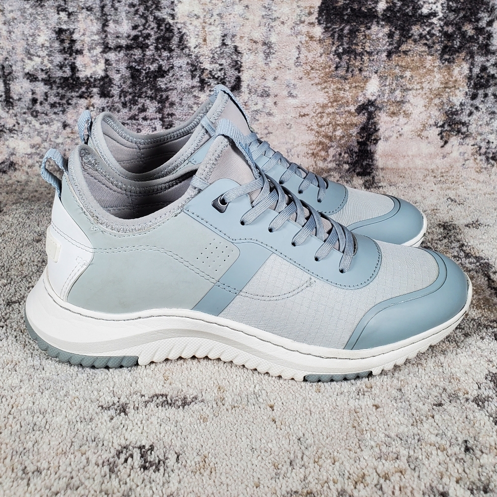 Bionica Women's Oakmere Comfort Sneacker Light Grey Size 8